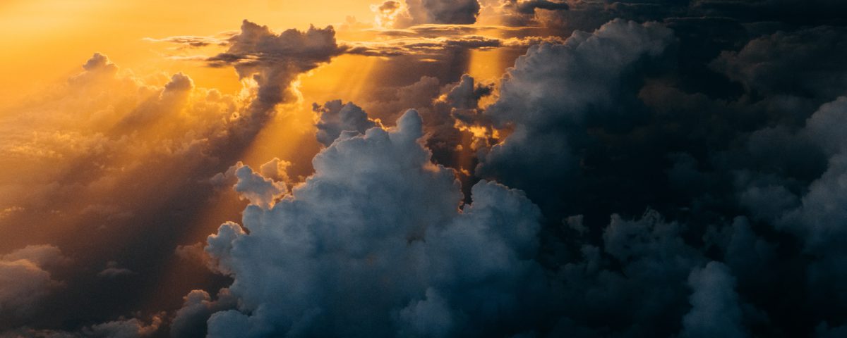 Teoría de los Contrastes o Contrarios